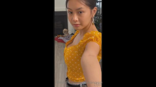 Bokep Indo Saudara Tiriku Mengundangku Ke Kamar Untuk Bercinta